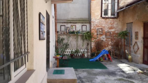 Отель Apartments near Opera House  Львов